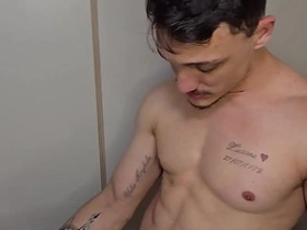 DANDO O CUZINHO COM AS PERNAS ARREGANHADAS www. asian detached coition videos