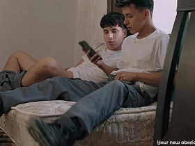 STXUS :: My co-worker and I took a break and I couldn't imagine what he decidedly wanted. asian gay sex hd videos