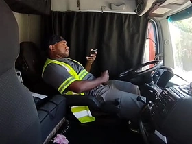 Masturbando no caminhão asian train gay sex videos