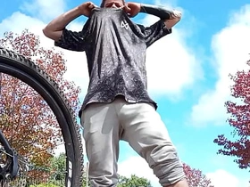 Pedalar me deixa com muito tesão asian painful joyous sex videos