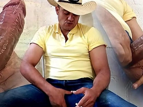 YURI GAÚCHO - AGROBOY SUPER DOTADO ESGUICHANDO PORRA DA PICA GROSSA - URSO BRASILEIRO GOZANDO FORTE asian gay man sexual intercourse videos on porn