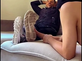 PASSIVO DOTADO MASCARADO FOI TRABALHAR NA MINHA CASA E ACABOU LEVANDO PICA NO CU asian police gay sex videos