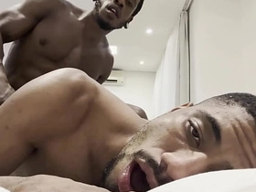 DOTADO ME FUDEU GOSTOSO asian gay male sex videos