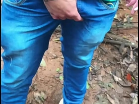 FUDENDO COM UM ESTRANHO NO MATO asian gay men carnal knowledge videos