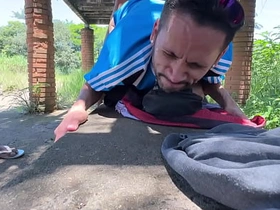 Maior orgia em pleno parque , 3 CARIOCAS METENDO MUITO LEITE NO PÊLO NOS CARINHAS . gay nude asian sex videos