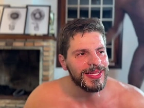 Marido perde aposta e dá pra amigos do futebol na frente da esposa - gangbang homens fodem marido na frente da esposa - GANG CASAL LUAR - completo no RED asian models joyous carnal knowledge videos