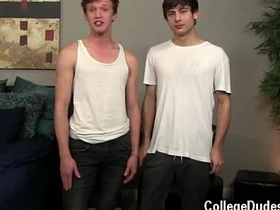 Asian unconcerned sex New Zealand pub As Riler gets banged by Zaden, he jacks his own asian unconcerned man sex videos on porn