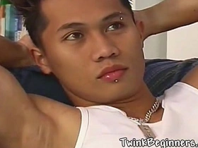 Sexy Asian twink loves jerking off asian gay leaked sex videos