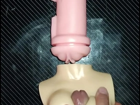 Trio Kissy y Dolly: de la vagina a las tetas! Me dejan seco. china asian gay hd porn sex videos