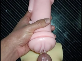 Trio Kissy y Dolly: de la boca a la vagina! Termina en boobs fuck. gay boys asian sex videos