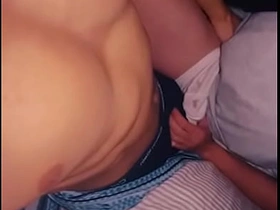 Le mamo la verga a mi vecino musculoso por primera vez en su casa luego termina follandome a pelo mature asian men concerning men gay sex videos